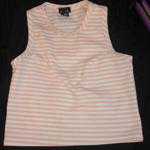 Rue 21 crop top
